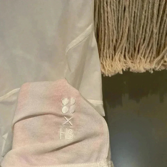 HALLE BERRY x SWEATY BETTY FRANKIE TANK TOP IN LILY WHITE SIZE SMALL - Picture 6 of 7